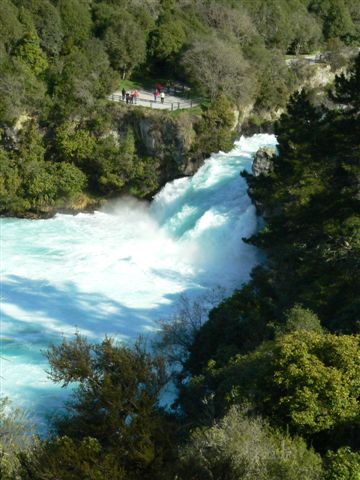 huka falls