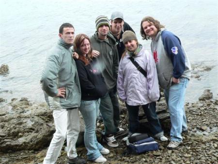 1 americain, 4 british et 1 french....ca caille mais on sort quand meme!!